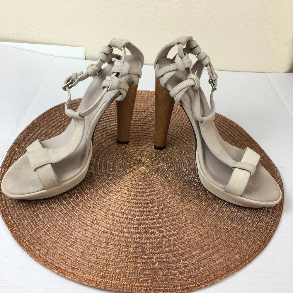 BCBGMaxAzria Runway Soft Off White Sunrise Suede Leather Sandals Size US 8.5 - Picture 10 of 11